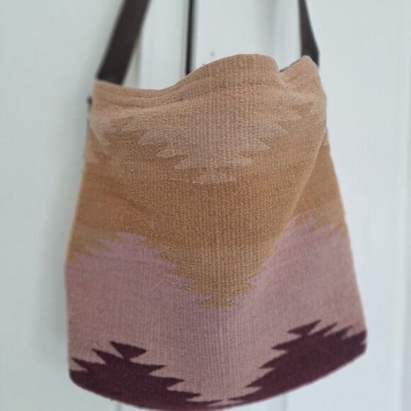 MZ 100% Wool and Leather Shoulder Bag Crossbody - Picture 2 of 13